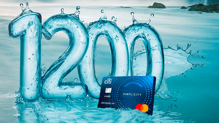Karta kredytowa Citi Simplicity jest umieszczona przed dużymi, przezroczystymi niebieskimi cyframi "1200" wykonanymi z rozpryskującej się wody, na wodnistym tle.